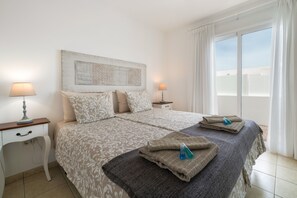 2 slaapkamers, een kluis op de kamer, een strijkplank/strijkijzer