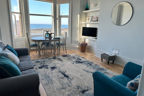 Direct Sea Views and Sunsets From the Large Living Room Bay Window