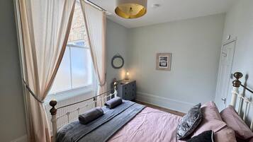 2 bedrooms, free WiFi, bed sheets