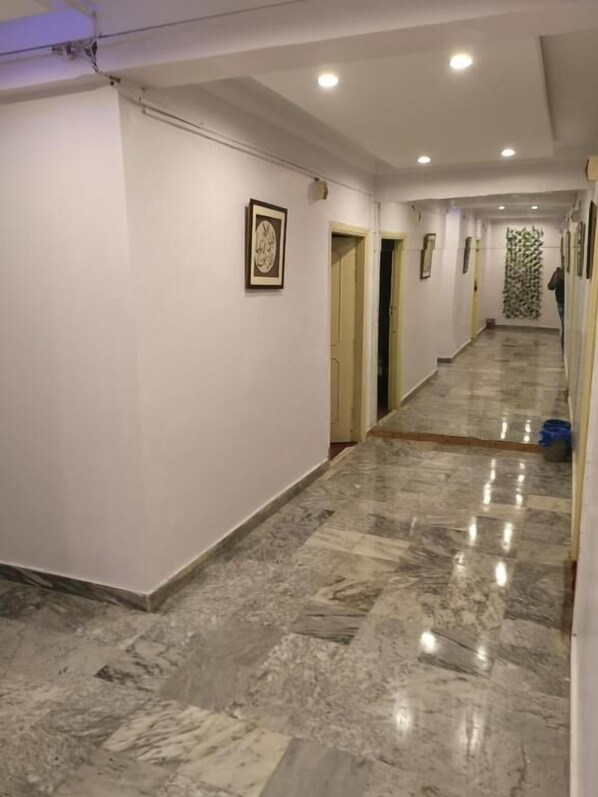 Interior - Al Sakhawat Hotel Islamabad (Rawalpindi)