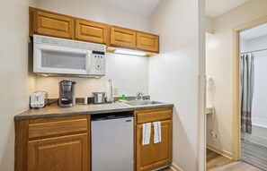 Fridge, microwave, coffee/tea maker, toaster