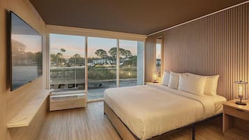 Kamar, 1 Tempat Tidur King | Meja kerja, ruang kerja ramah laptop, Wi-Fi gratis, dan seprai linen