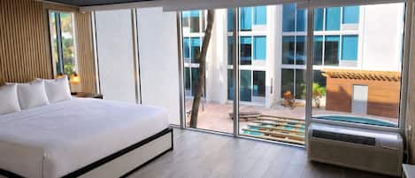 Desk, laptop workspace, free WiFi, bed sheets