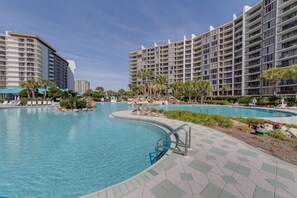 Huoneisto (Edgewater Tower 2 Unit 505 (2/2)) | Ulkopuoli