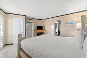 Condo (Edgewater Tower 2 Unit 505 (2/2)) | Exterior - Edgewater Tower 2 Unit 505 (Panama City Beach)