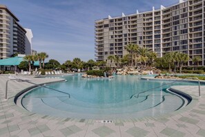 Huoneisto (Edgewater Tower 2 Unit 505 (2/2)) | Ulkopuoli