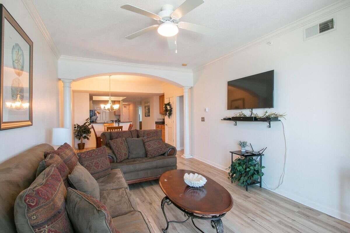 Condo, Multiple Beds, Ocean View (Legacy Tower I Unit 1206) | Living area | 42-inch flat-screen TV with digital channels