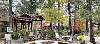 CLOUD CHASER CONDO @ 7th Mountain Resort