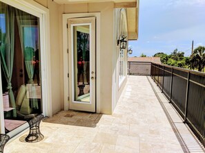 تفاصيل  الفندق من الخارج