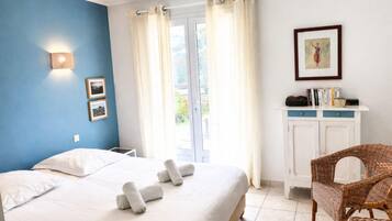 4 chambres, fer et planche Ă repasser, Wi-Fi, draps fournis