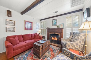 Lounge - The Inn on North Jefferson (Milledgeville)