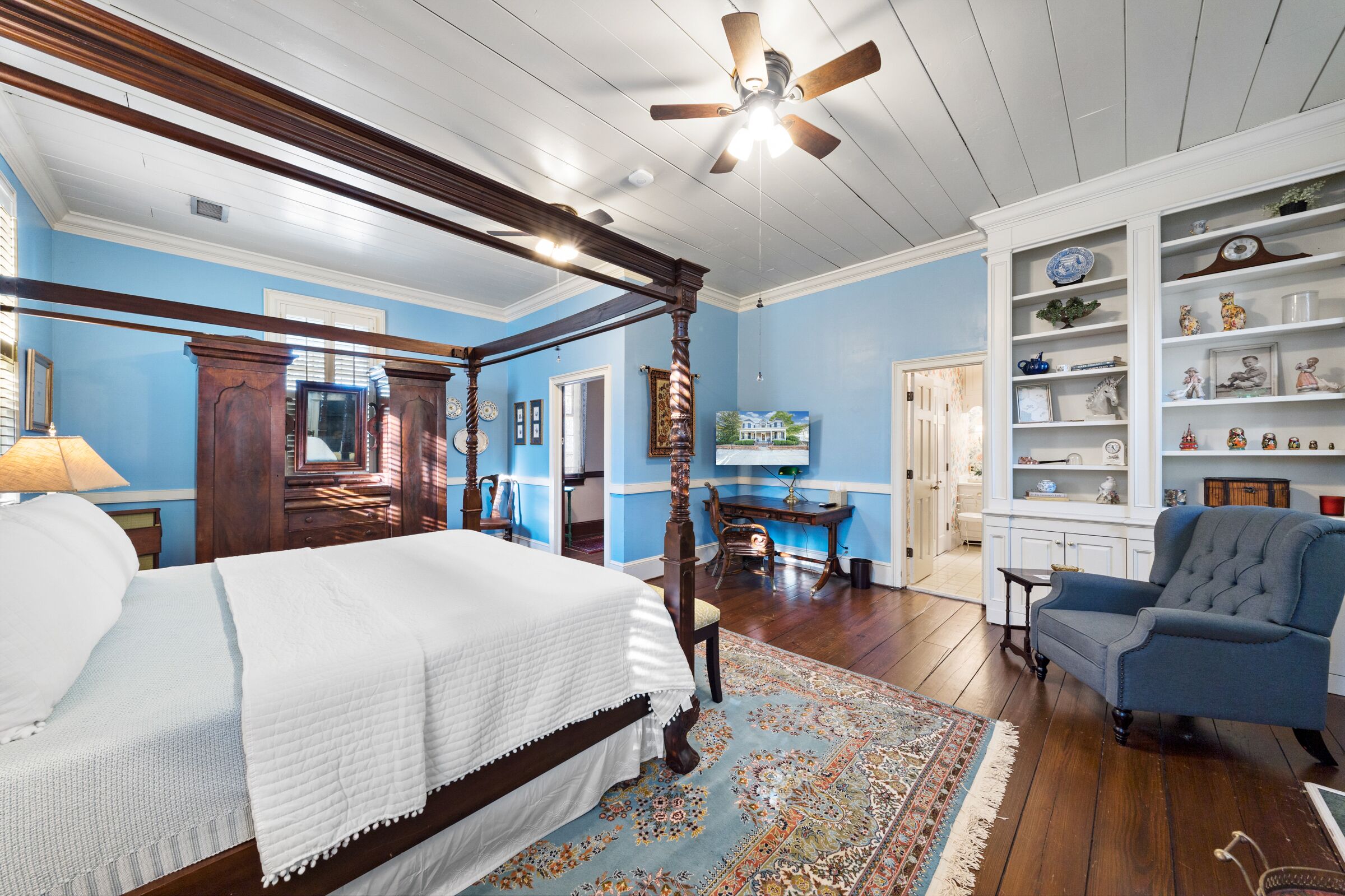 ルーム キングベッド 1 台 | 高級寝具、テンピュール、客室ごとに異なる装飾、客室ごとに異なるインテリア