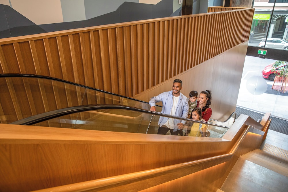 Holiday Inn Express Auckland City Centre by IHG photo 7