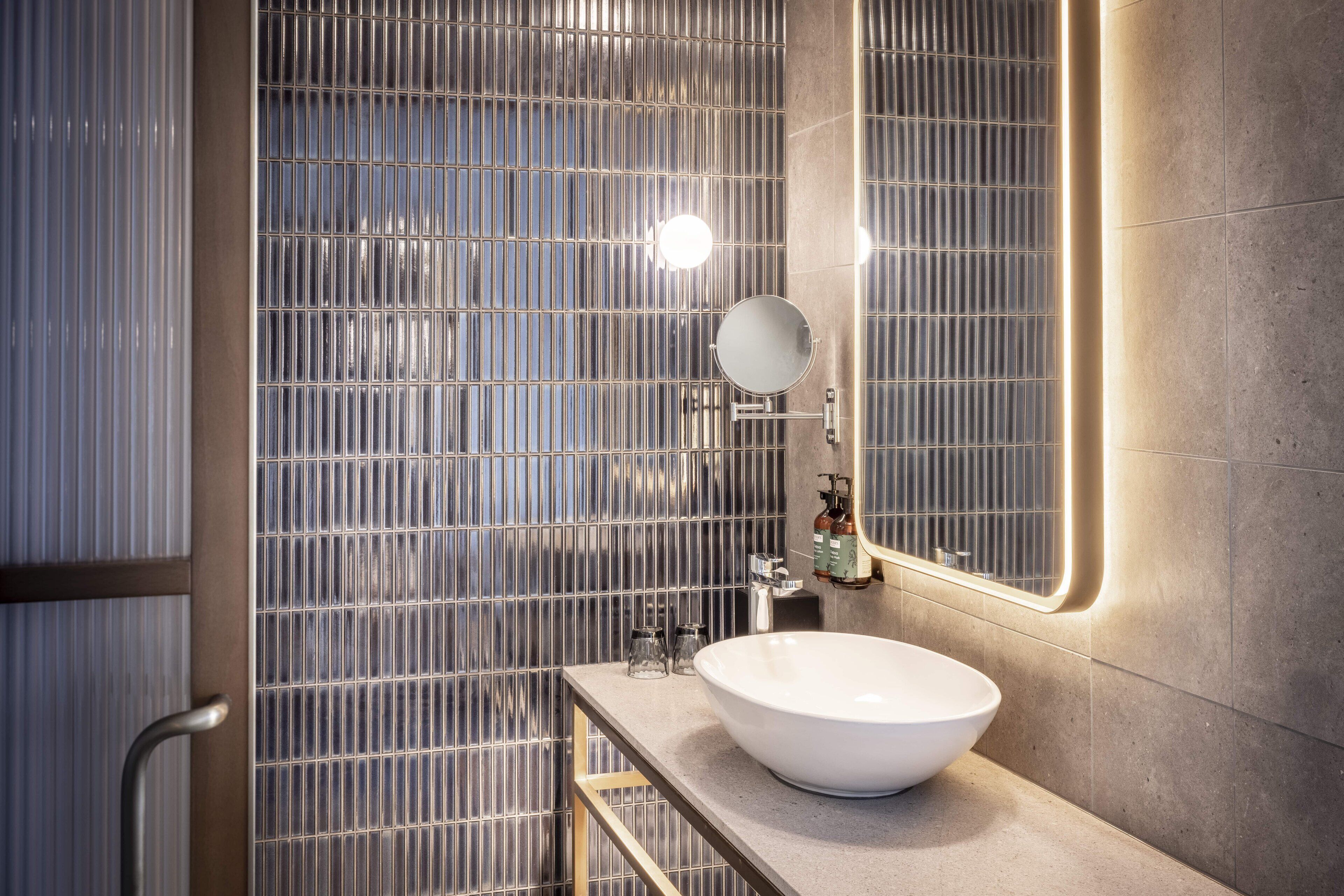 designer toiletries, bathrobes, towels