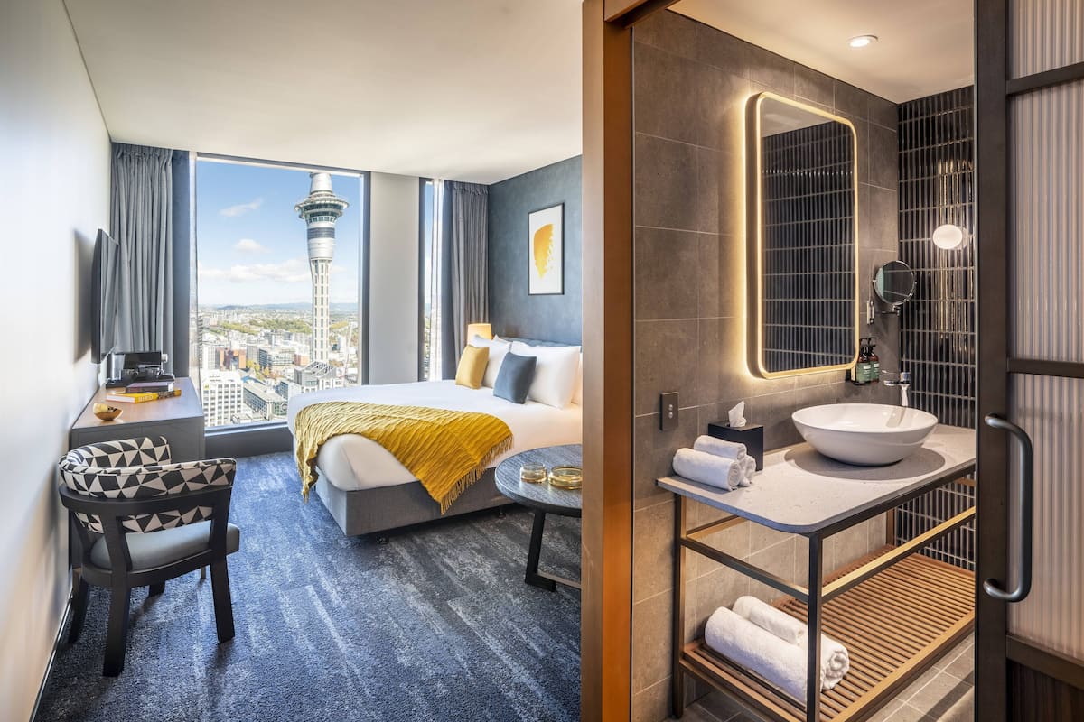 1 Schlafzimmer, hochwertige Bettwaren, Minibar, Zimmersafe