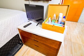 1 quarto, ferros/tábuas de passar roupa, Wi-Fi de cortesia