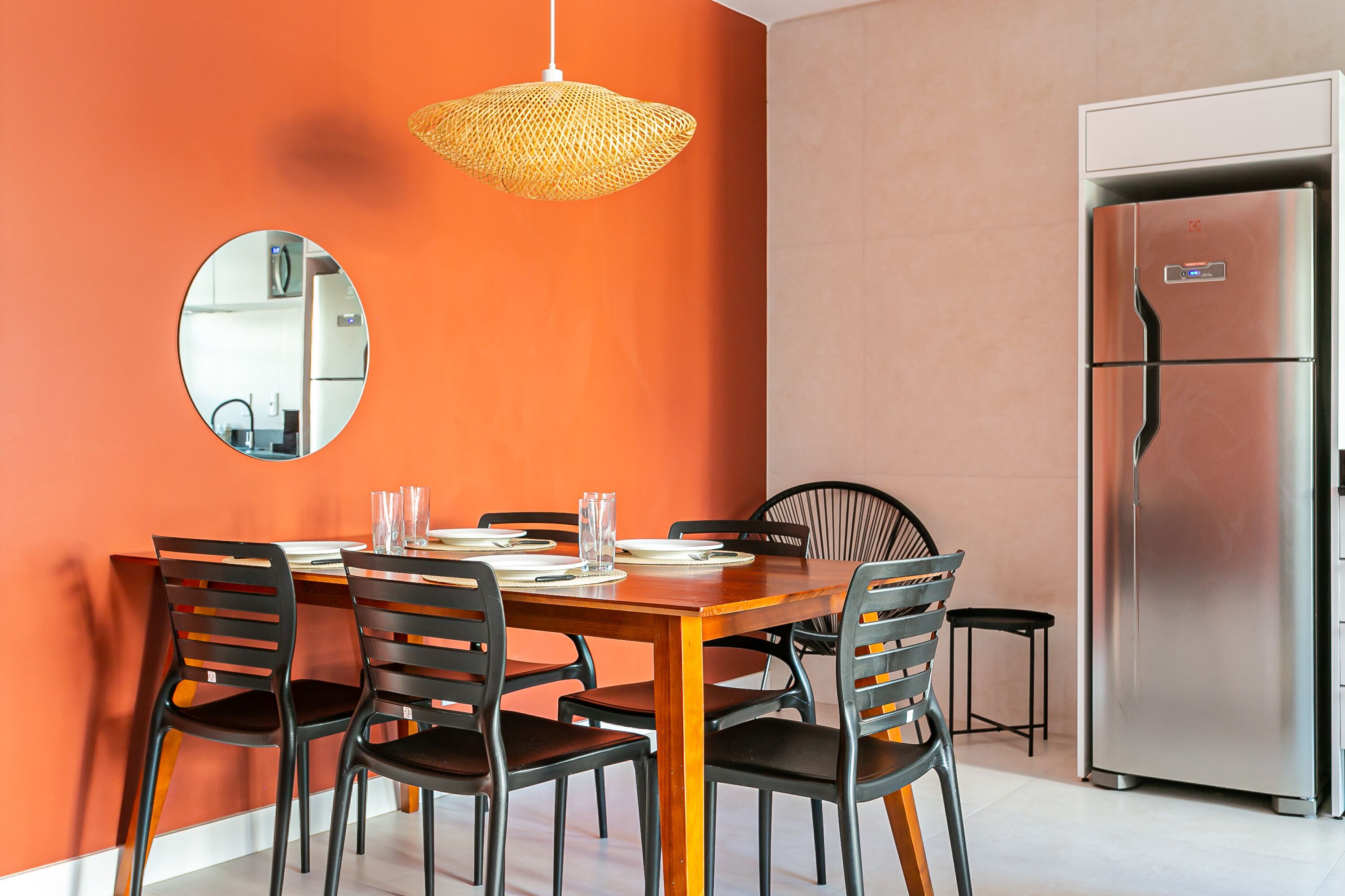 City Apartment | Private kitchen | Full-sized fridge, microwave, coffee/tea maker, cookware/dishes/utensils