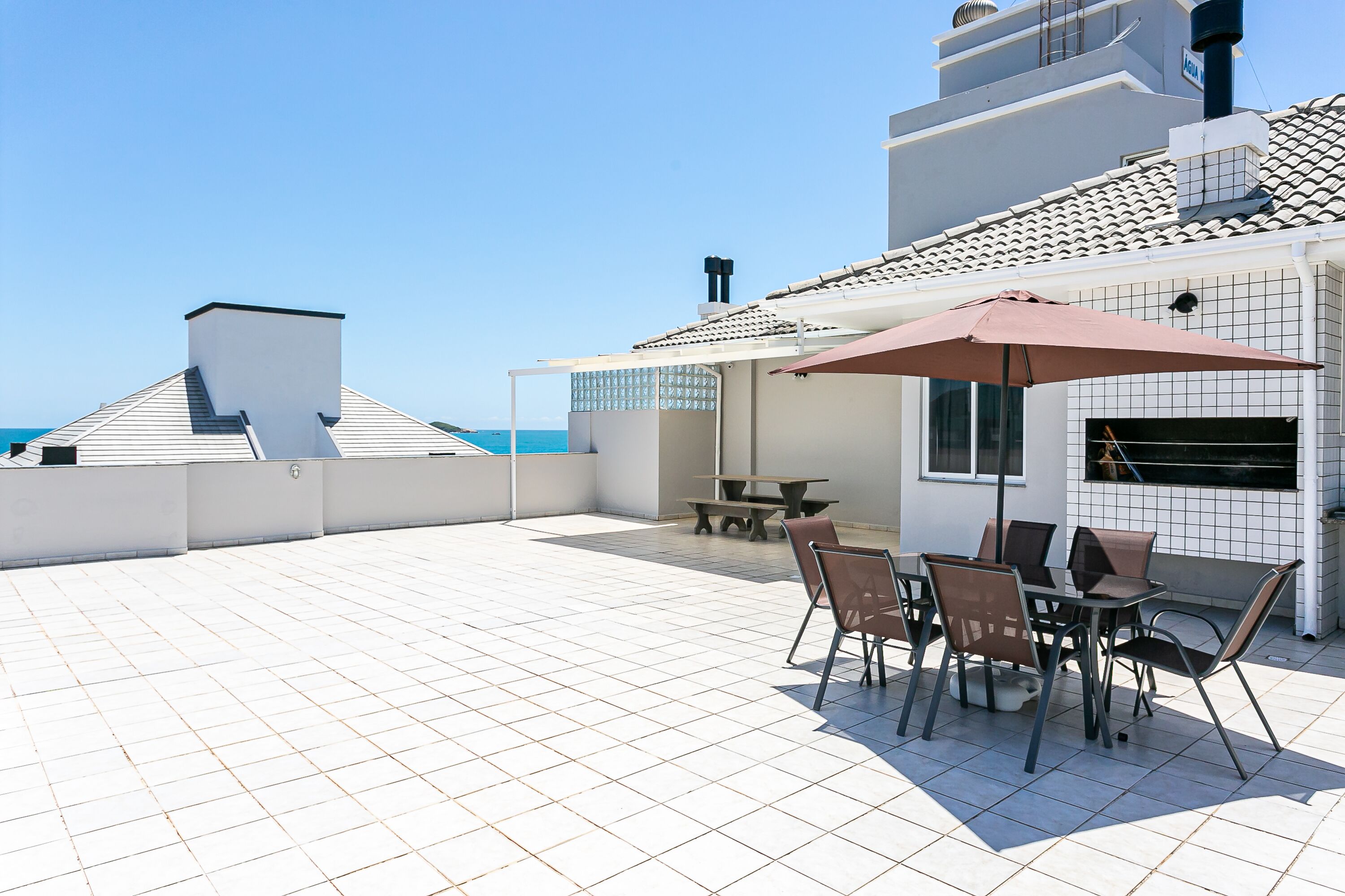 Área de estar no saguão