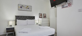 黑屋海伊工作室飯店  