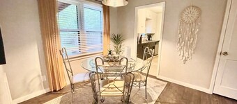 Beautiful 3-bedroom vacation home 12 minutes from Paycom Center
