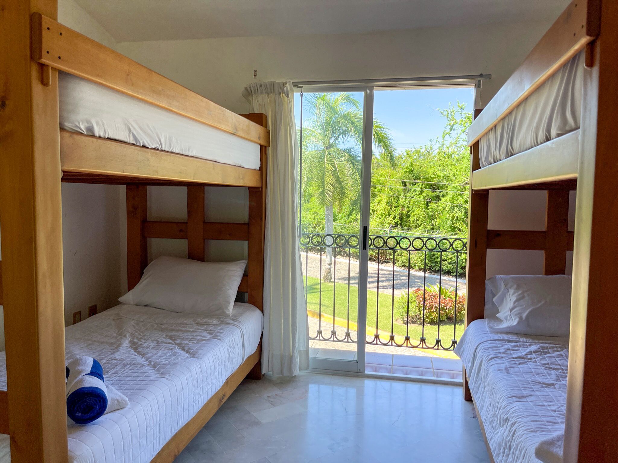 3 chambres, fer et planche à repasser, Wi-Fi