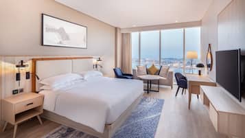 1 bedroom, hypo-allergenic bedding, memory-foam beds, in-room safe