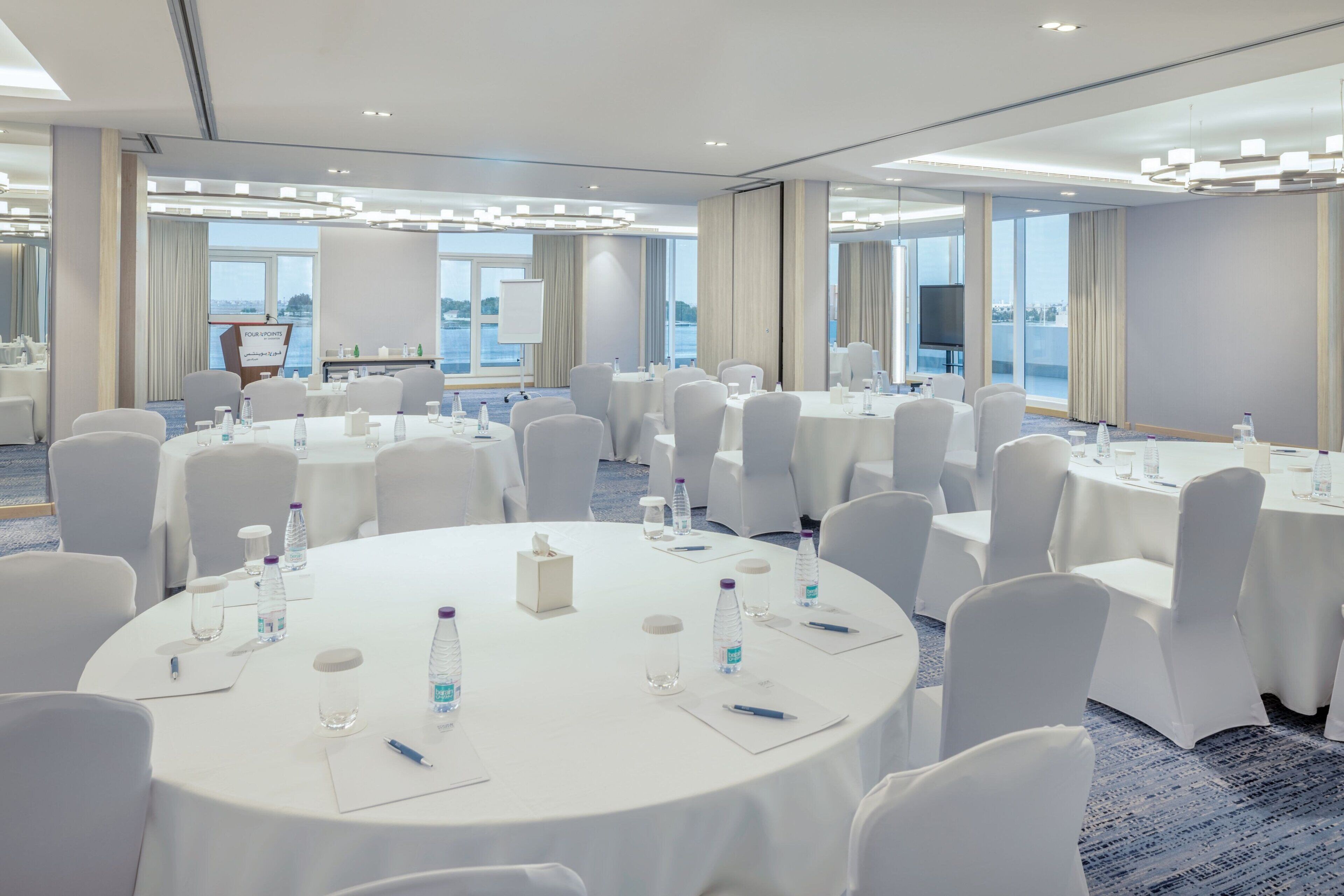 Photo - Four Points by Sheraton Jeddah Corniche