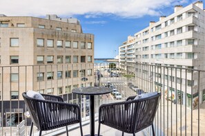 Superior Room, 1 King Bed, Balcony, City View | Premium bedding, minibar, in-room safe, desk