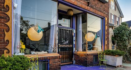 Tremont - Bright 2BR apt-Pet Friendly, Conv. to Stadiums, Clinic, Museums & More