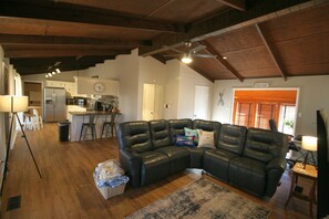 Smart-TV, Videospiele, Bücher