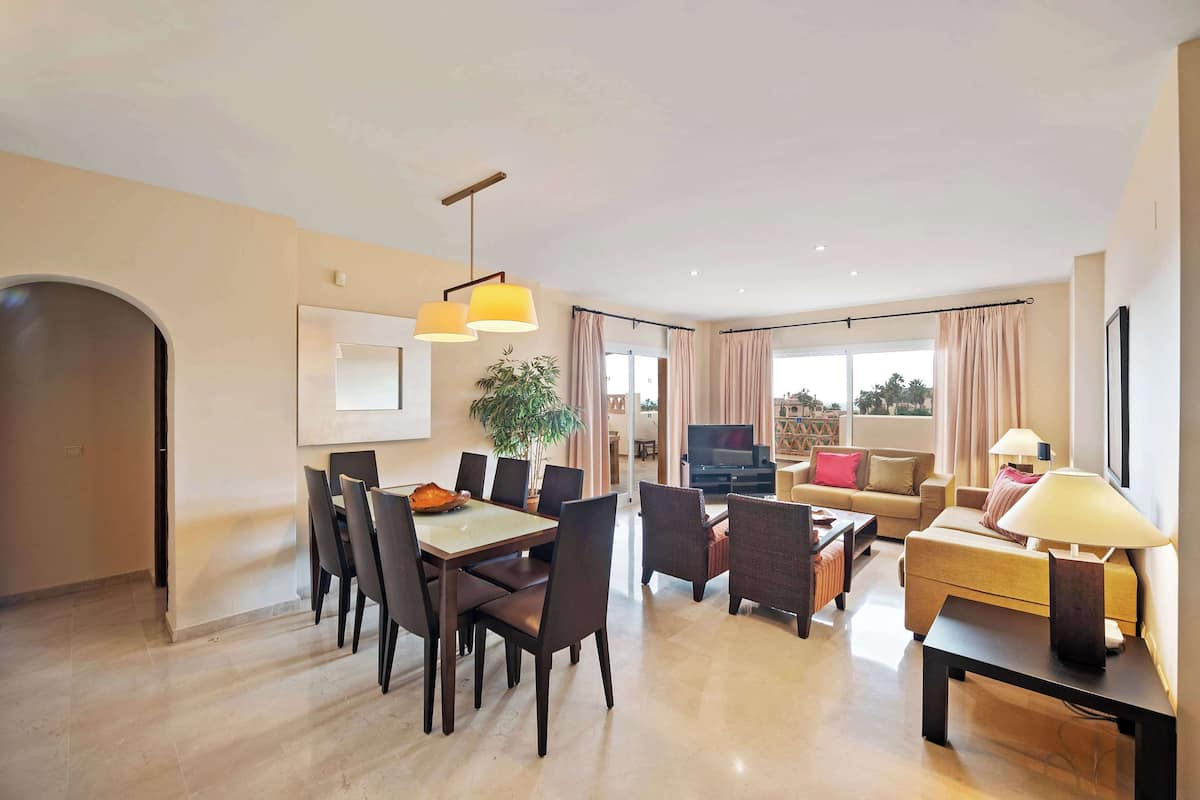 Premium Suite, 3 Bedrooms (Plus) | 2 bedrooms, in-room safe, individually decorated, desk
