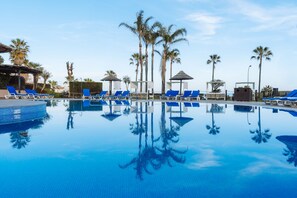 5 outdoor pools - Wyndham Grand Costa del Sol (Mijas)