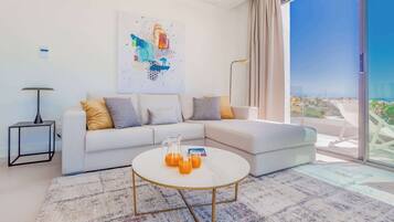 In-room safe, individually decorated, desk, laptop workspace