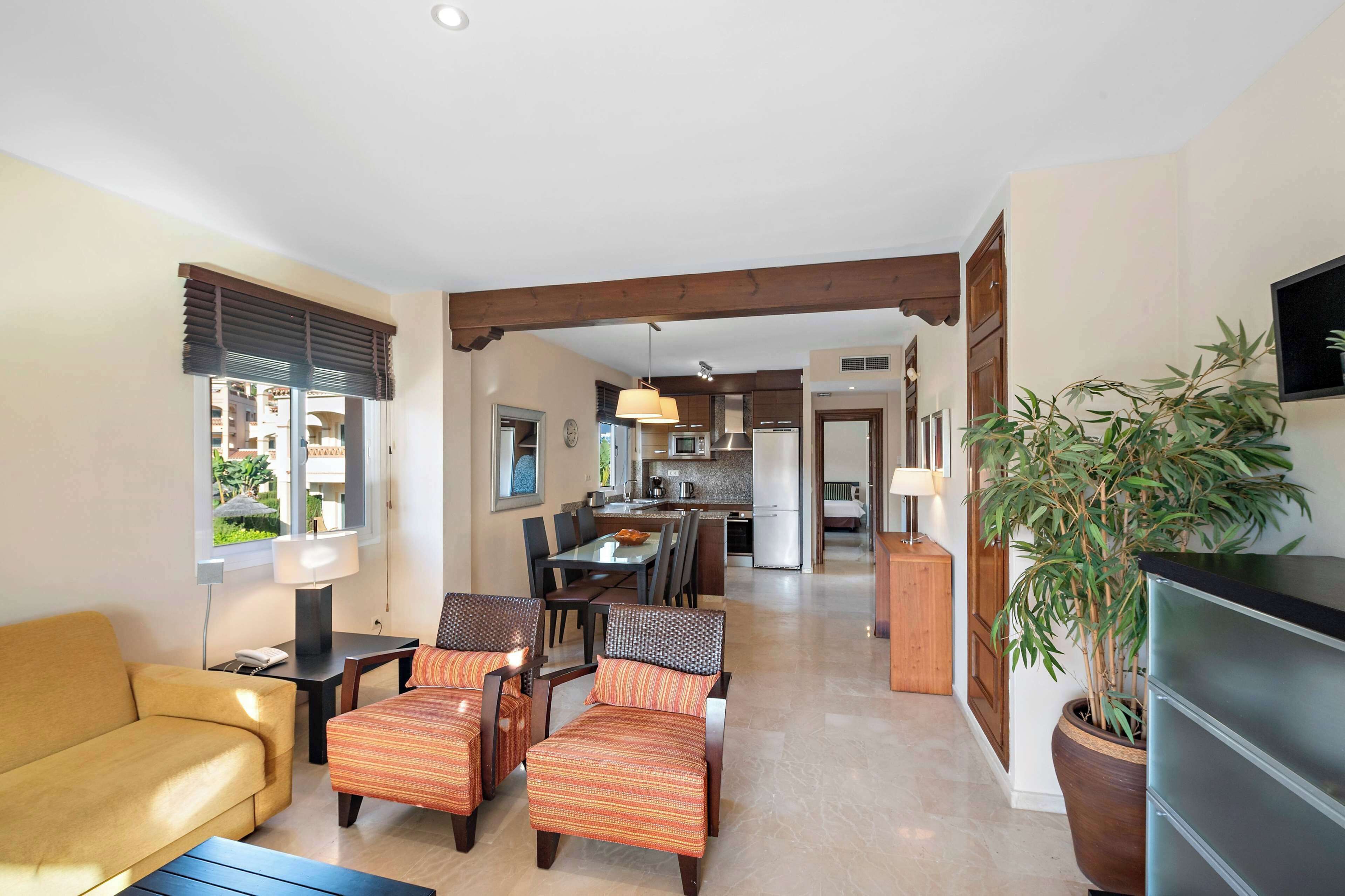 Premium Suite, 2 Bedrooms (Plus)