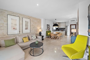 Living area - Wyndham Grand Costa del Sol (Mijas)
