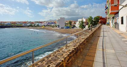 Holiday Apartment 'La Garita Beach' with Wi-Fi