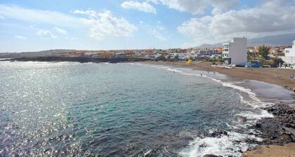 Apartment La Garita Beach close to the Beach with Wi-Fi