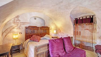 6 Schlafzimmer, Bügeleisen/Bügelbrett, kostenloses WLAN, Bettwäsche