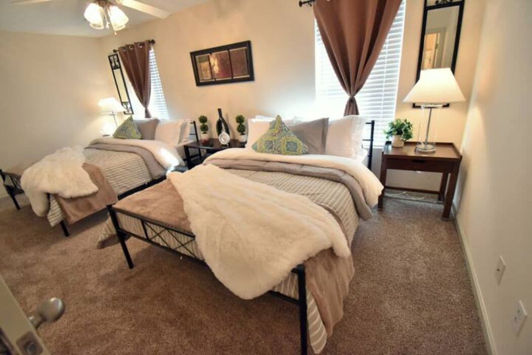 2 bedrooms, iron/ironing board, free WiFi, bed sheets