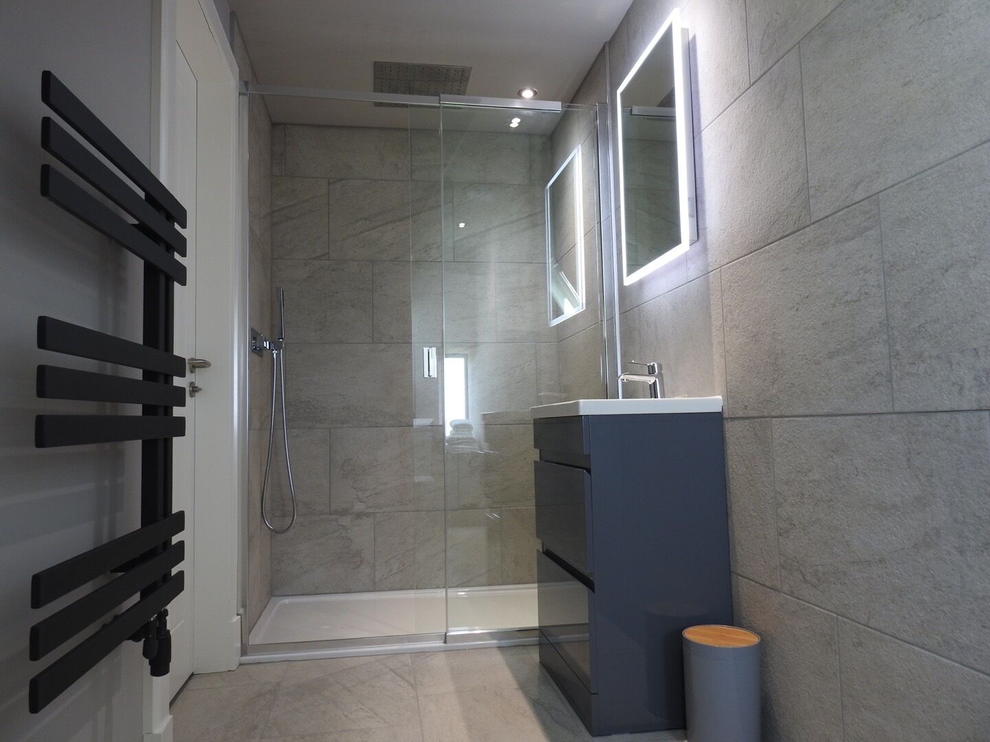 Phòng Suite Cao cấp, có phòng tắm riêng, quang cảnh biển | Phòng tắm