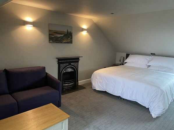 Luxury Suite, Ensuite, Sea View | Room amenity