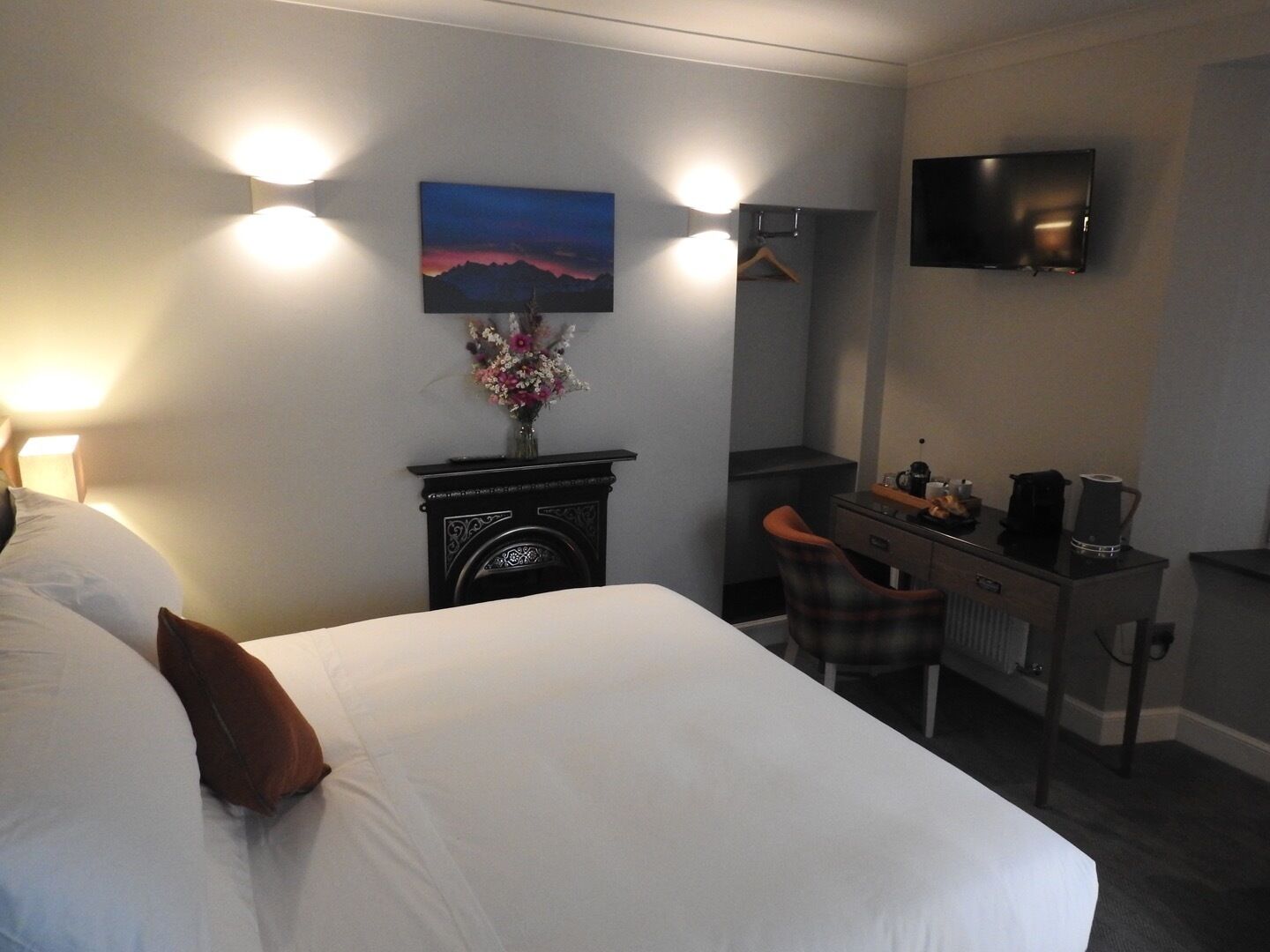 Photo - House of Juniper