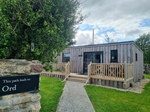 Family Cabin, Private Bathroom, Garden View (Family cabin ) | Exterior - House Of Juniper - The Cabins (Strath)
