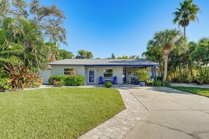 Exterior - Indian Rocks Beach Home - 2 Blocks to Beach! (Indian Rocks Beach)