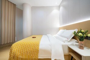 Room - Hongfangzi Hotel (Phoenix Lake Park) (Yuanmou)