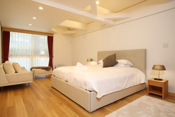 2 chambres, literie de qualité supérieure, surmatelas