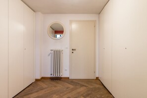 Interior - Red House close to @Accademia Bridge (Venezia)
