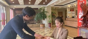 Aiju chain hotel (Yingkou Xiongyue Railway Station)