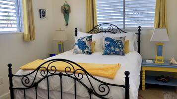 4 bedrooms, iron/ironing board, free WiFi, bed sheets