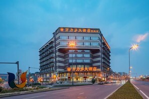 Exterior - Wan Li Duo Hotel (Mingshu) (Chengdu)